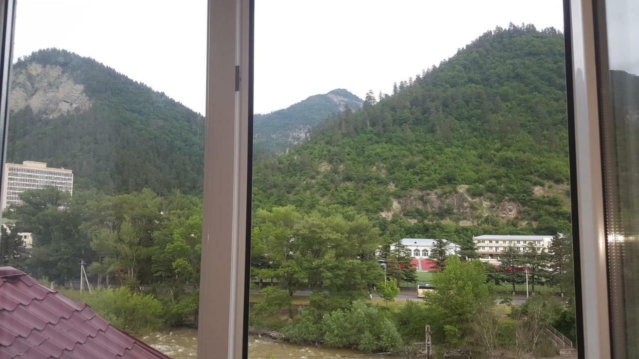 Karlsson Borjomi Apartment. Kültér fotó