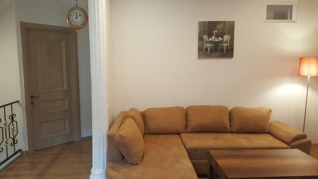 Karlsson Borjomi Apartment. Kültér fotó