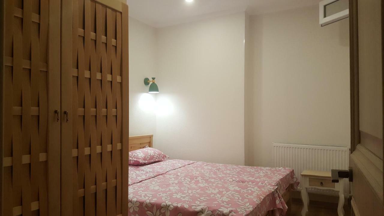 Karlsson Borjomi Apartment. Kültér fotó